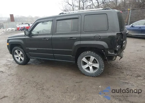 2016 Jeep Patriot High Altitude Edition z USA, uszkodzony, nr VIN 1C4NJRFB1GD805590